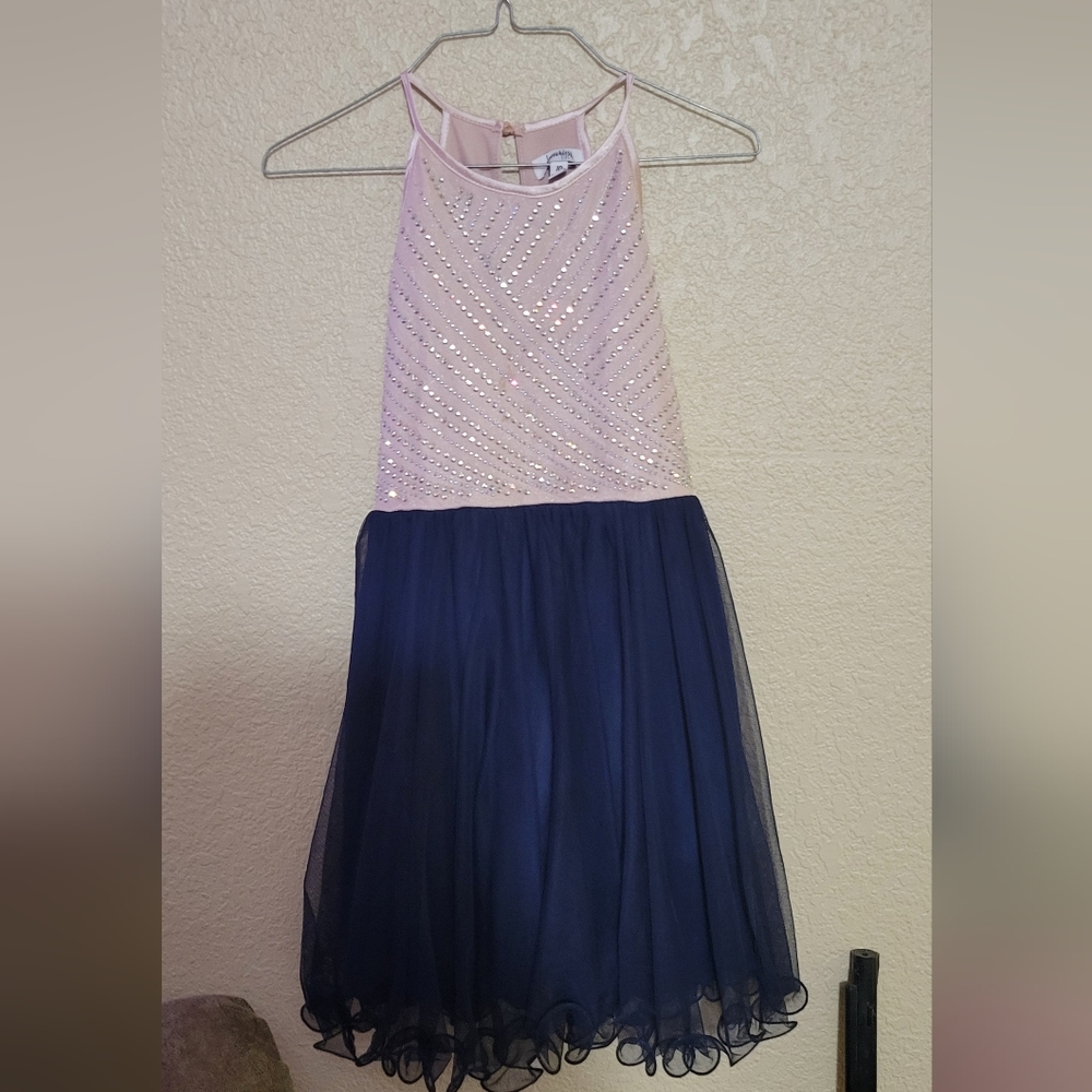 Girls dress size 10